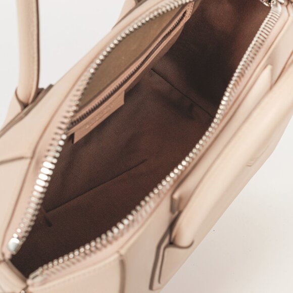 Givenchy Antigona Small Nude Pink Goat Leather Tote Bag - Picture 11 of 13